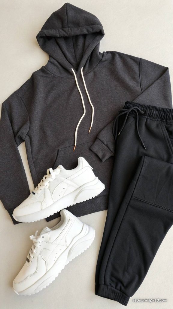 hoodie leggings chunky sneakers for back to school outfits